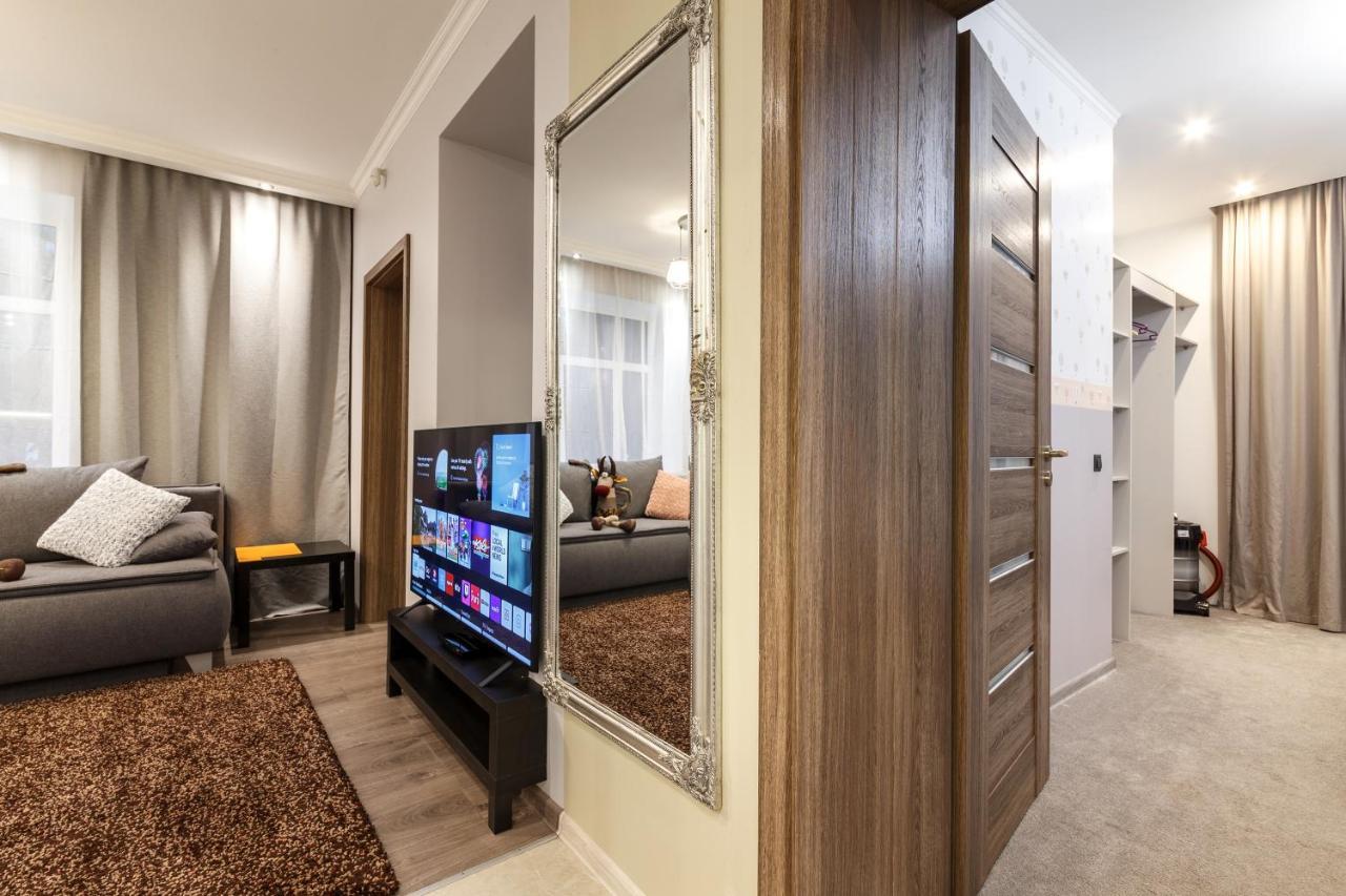 ParkCosyLux two bedrooms apart Free Parking Riga Extérieur photo