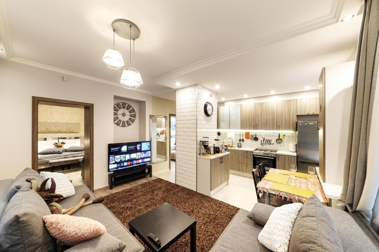 ParkCosyLux two bedrooms apart Free Parking Riga Extérieur photo