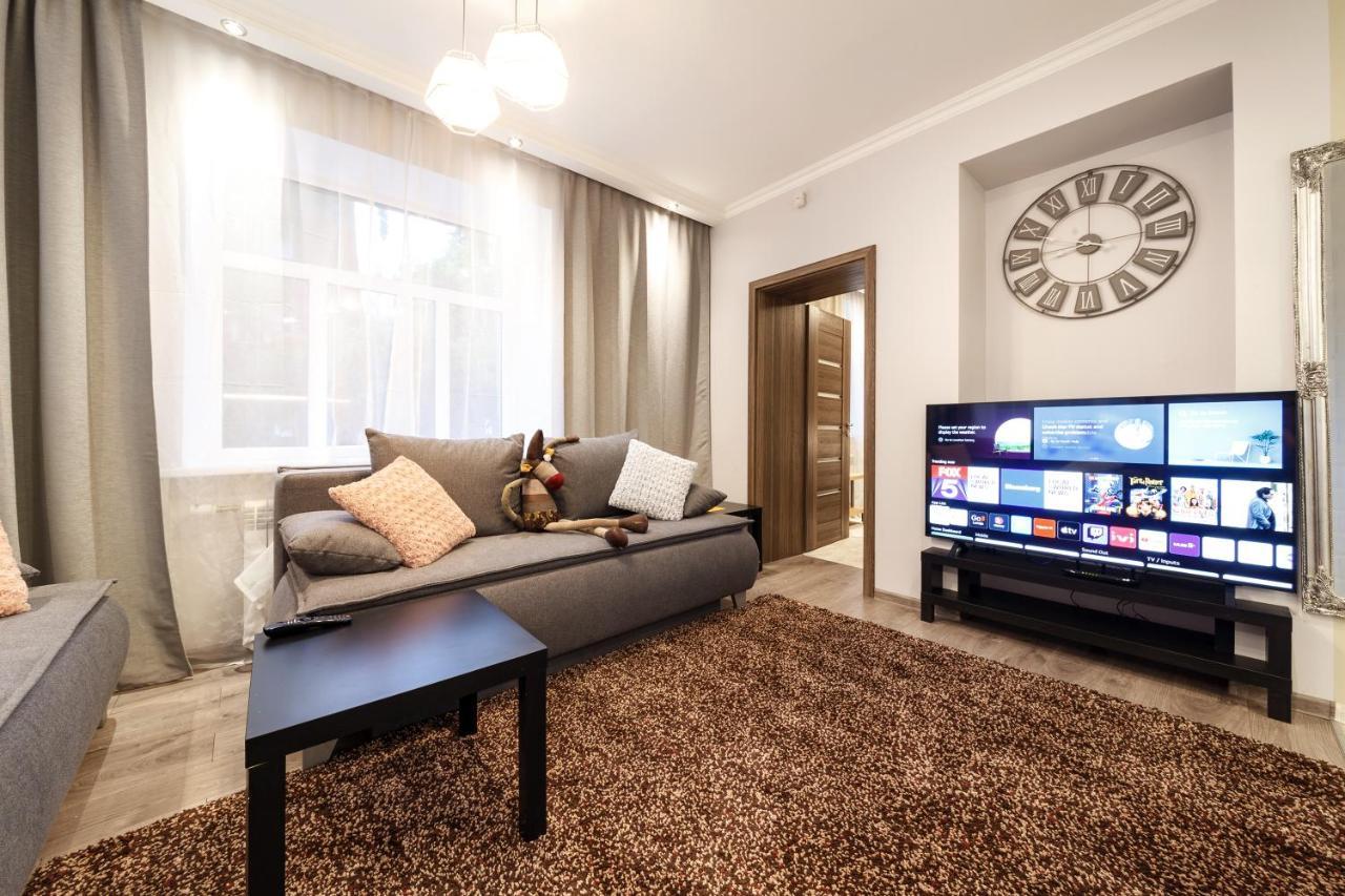 ParkCosyLux two bedrooms apart Free Parking Riga Extérieur photo